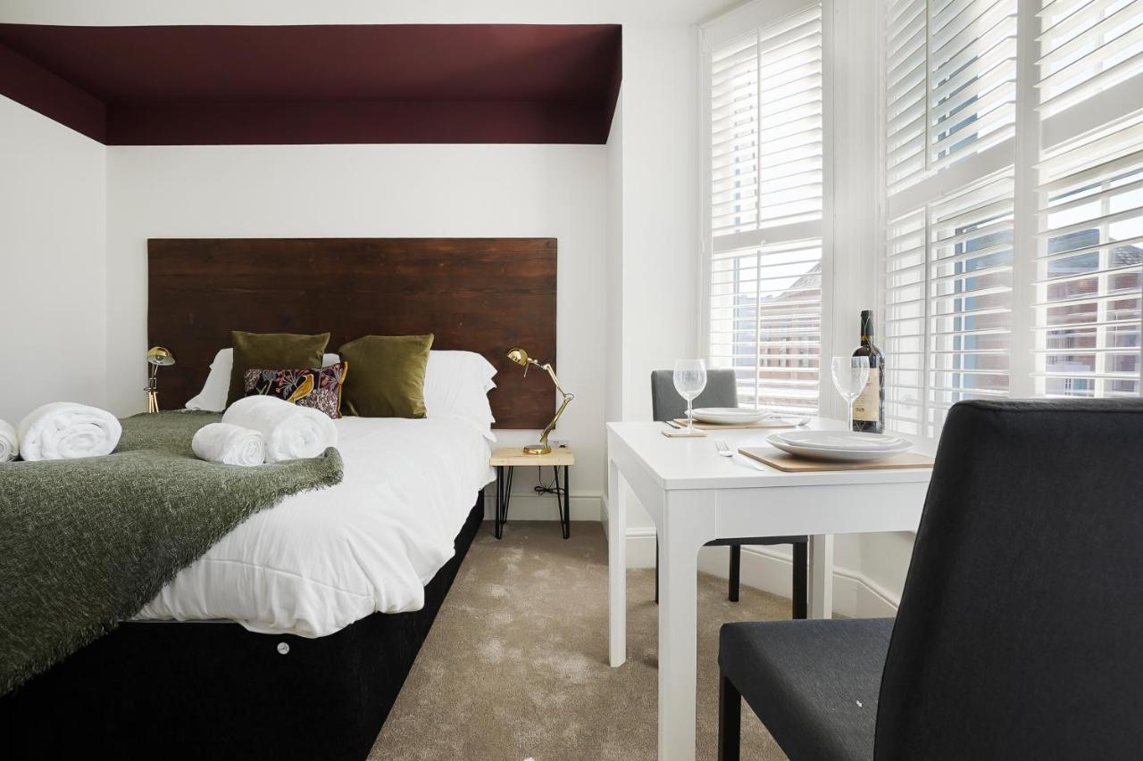 Stylish Eco Aparthotel In Folkestone Exteriér fotografie