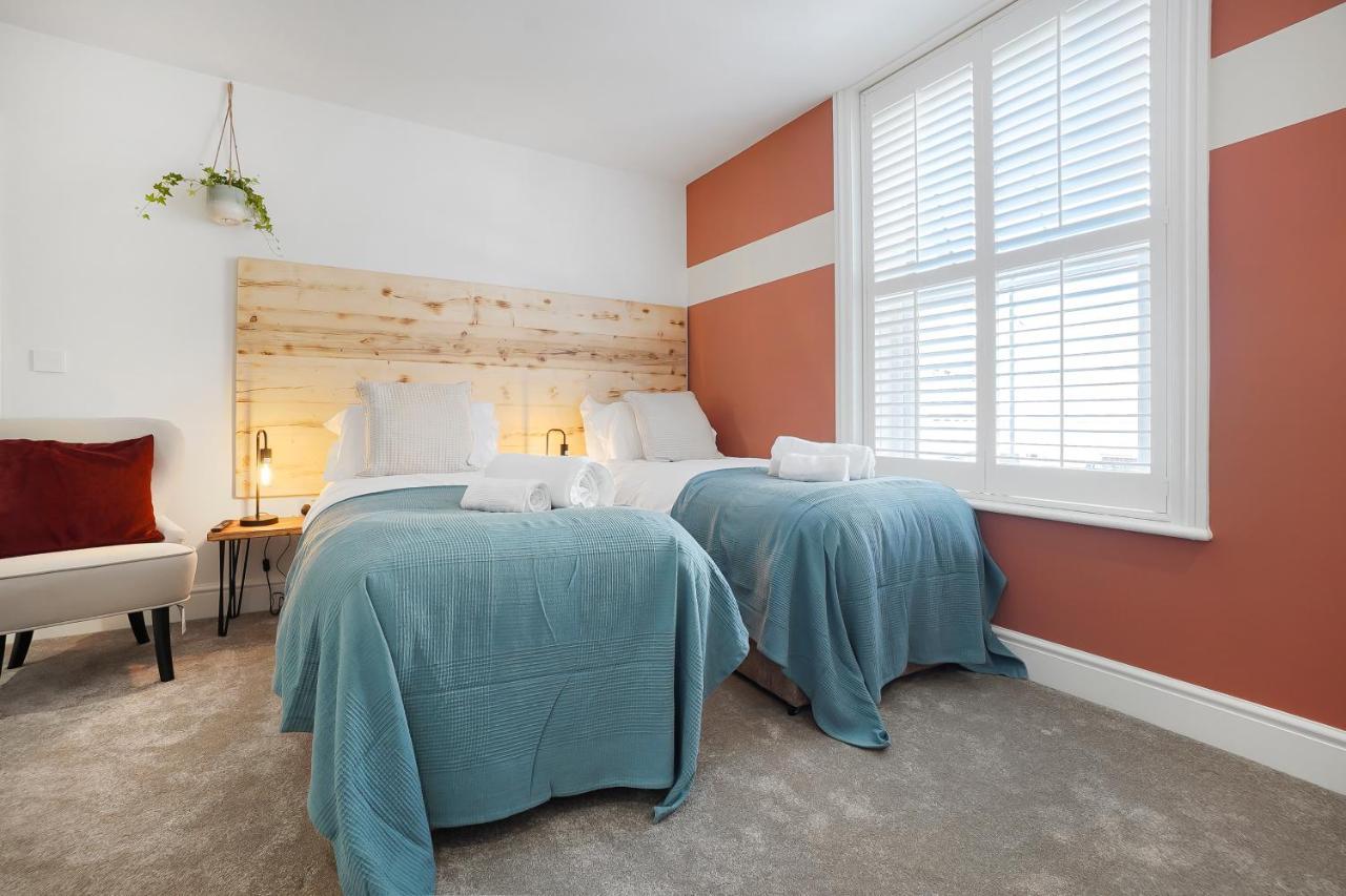 Stylish Eco Aparthotel In Folkestone Exteriér fotografie