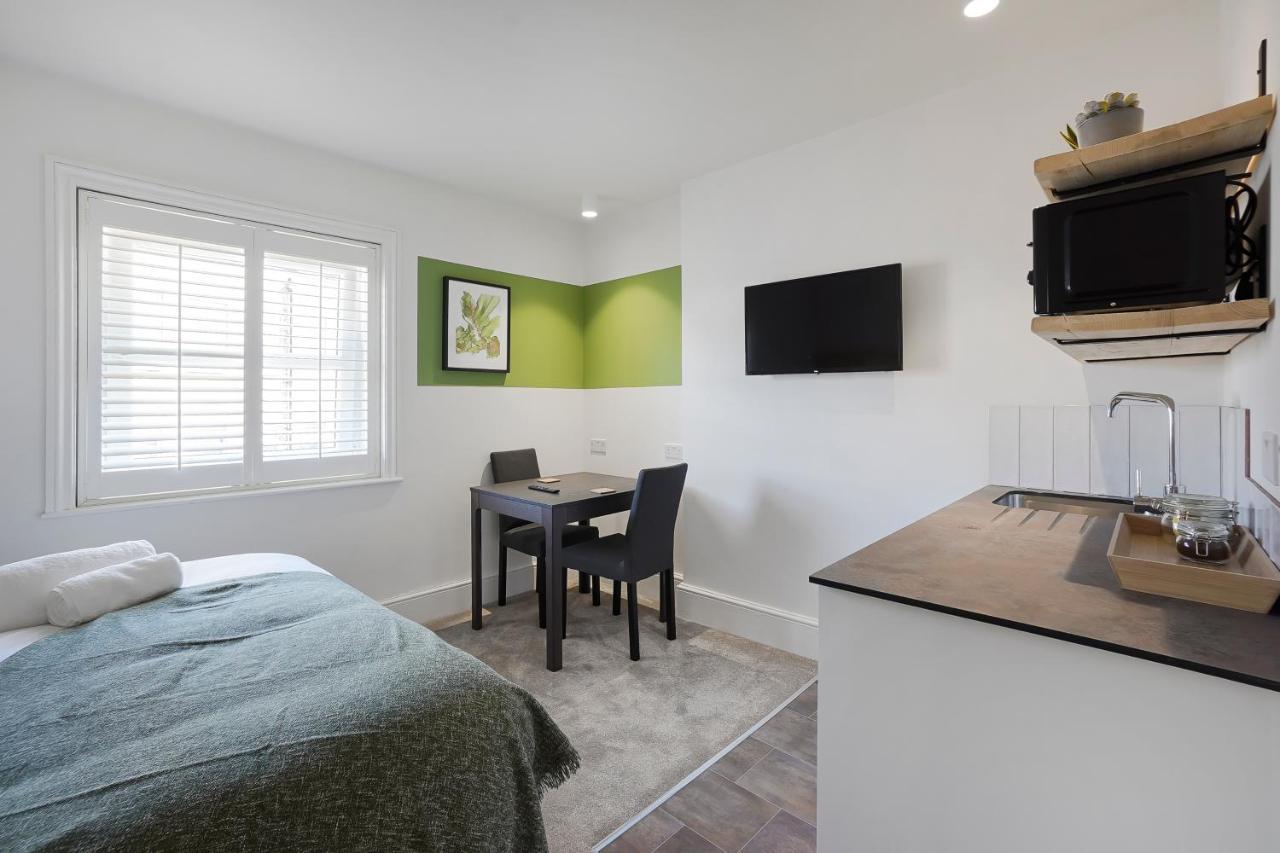 Stylish Eco Aparthotel In Folkestone Exteriér fotografie